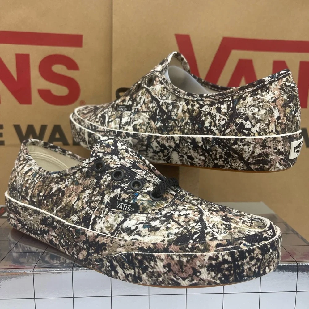Vans WMNS Authentic
(Moma) Jackson Pollock Sneakers
VN0A2Z5|18K Abstract Black - Picture 8 of 16